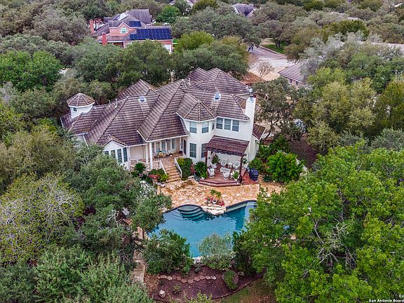 2nd image of 226 POST OAK WAY
