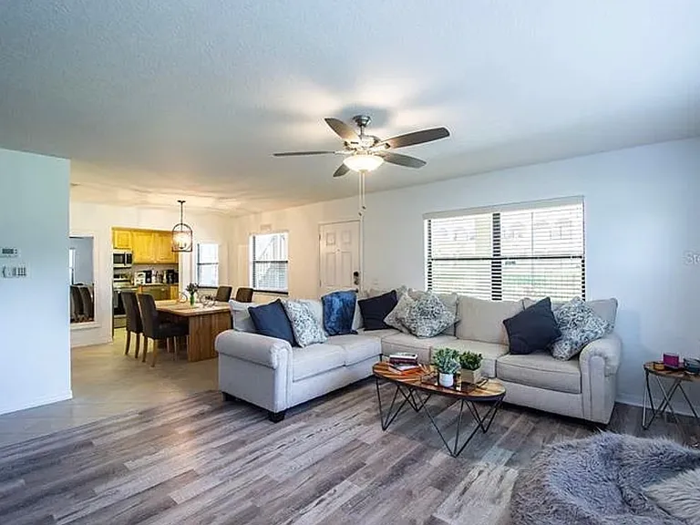6150 Gulfport Blvd S #101 — Photo 7