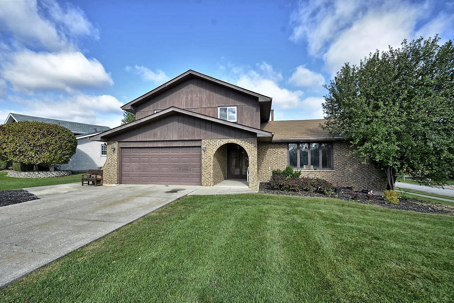 8546 Wheeler Dr photo 1