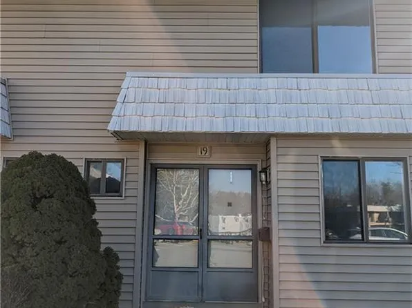 19 Cedarland Court, Cromwell, CT 06416