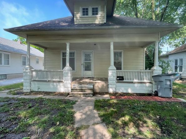 417 Constitution St