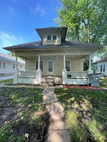 417 Constitution St Photo 1