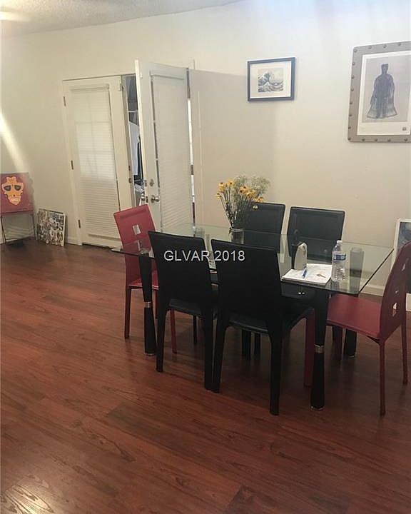 1st image of 2709 Heritage Cir
