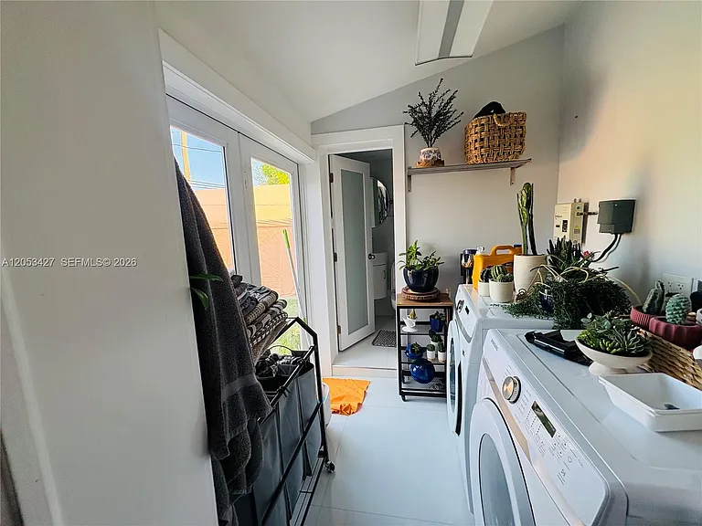 1701 SW 72nd Ct — Photo 19