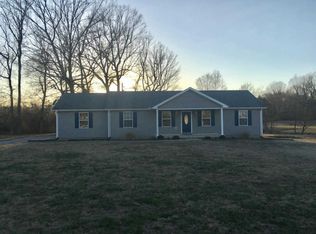 1057 Orion Jones Rd, Chapmansboro, TN 37035