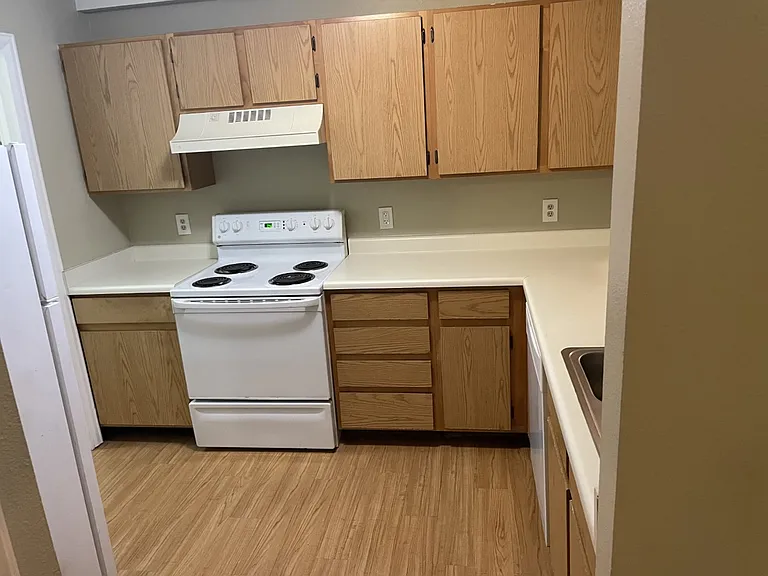4531 Boardwalk Dr W #Y-Y-2 — Photo 17