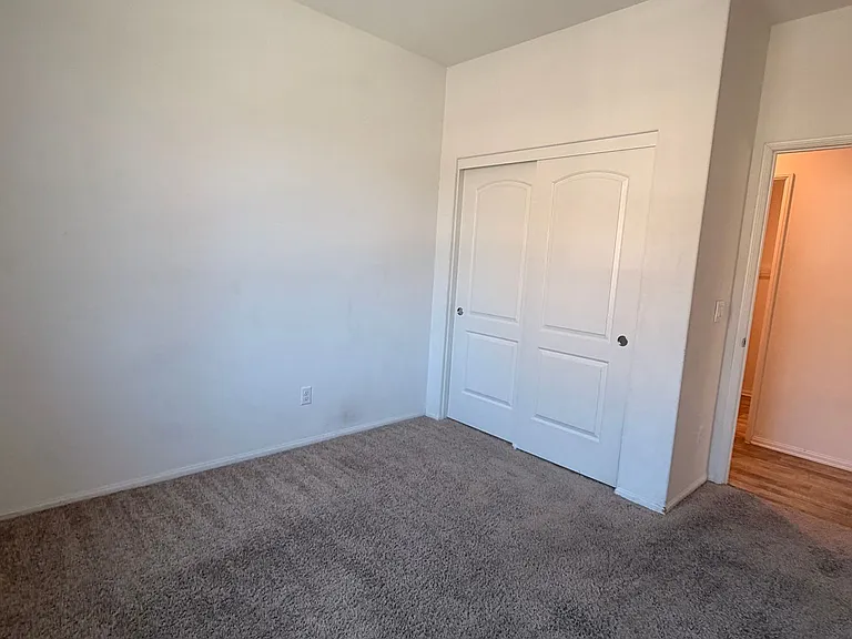 5474 Starlight Pl — Photo 31