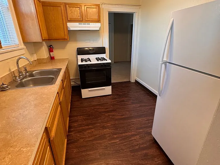 1612 Mahoning Ave — Photo 7