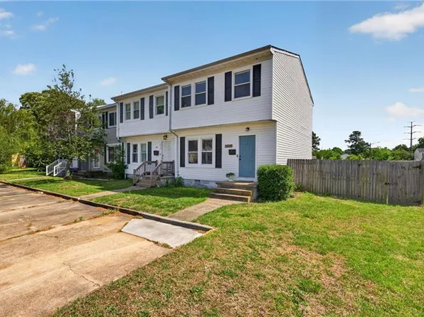 3017 Herrmann Ct, Virginia Beach, VA 23453