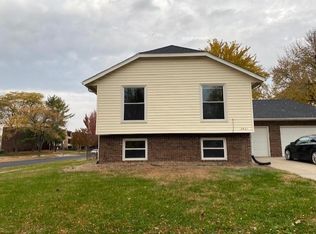 2431 W Cabana Ct APT A, Peoria, IL 61614