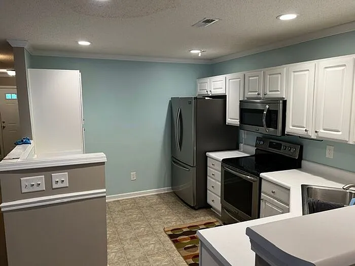 8112 Christmas Ct — Photo 3