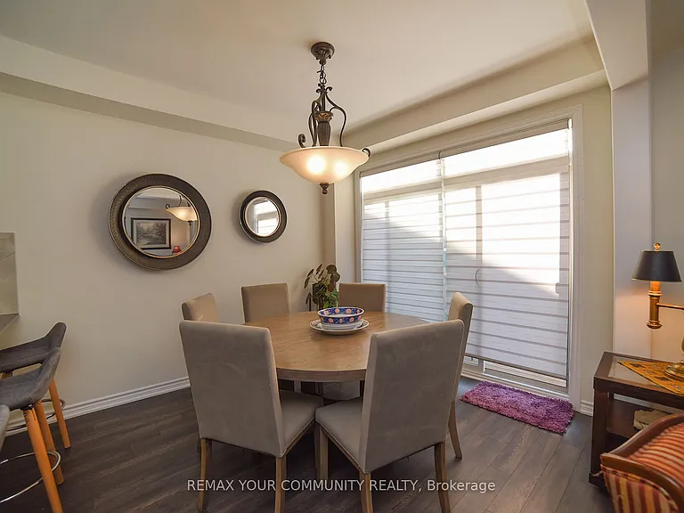 12 Viola St — Photo 8