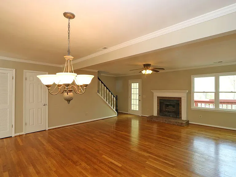 1261 Whitlock Ridge Dr SW — Photo 7