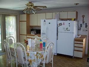 2nd image of 585 Waikiki Dr