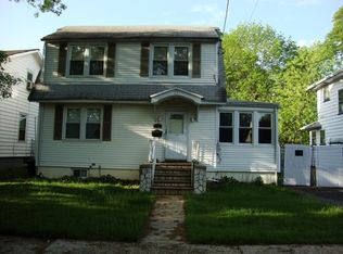 41 Sanford Pl, Newark, NJ 07106