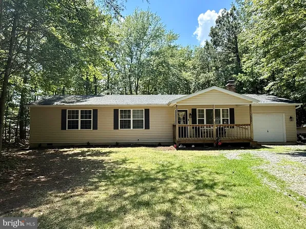 35865 Sycamore Ct, Mechanicsville, MD 20659
