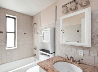 126 Engert Ave APT 1L, Brooklyn, NY 11222