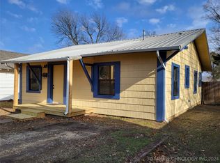 116 S 8th St, Okemah, OK 74859