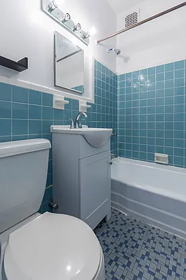 Rented by Bond New York | media 13