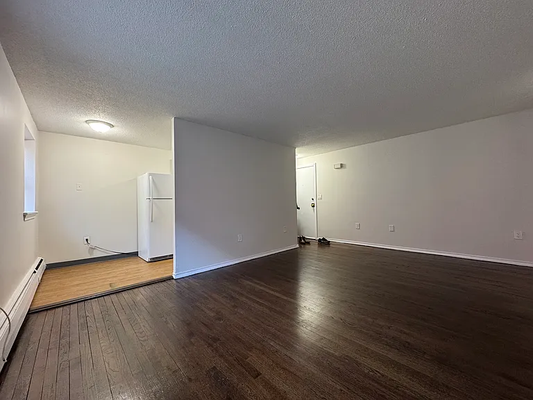 243-C2 Laurel St #C2 — Photo 5