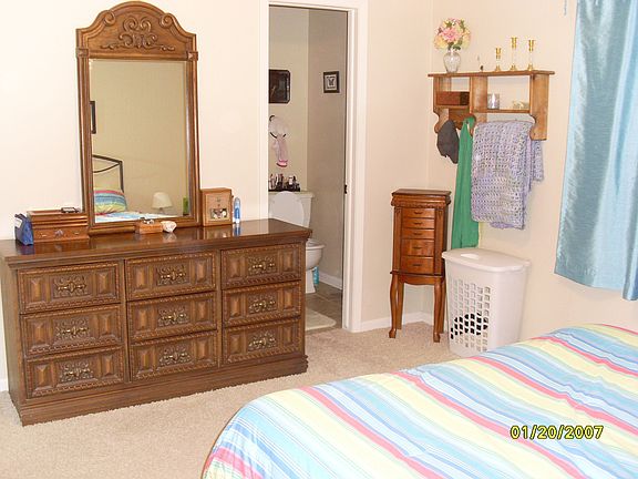 Master bedroom/bath