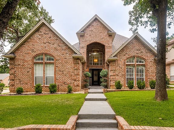 3rd image of 2326 Ox Bow Ct