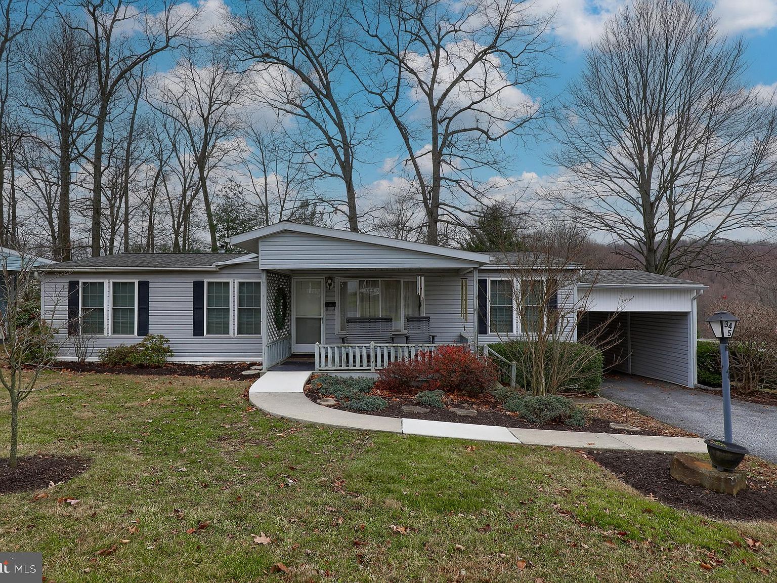 345 Maple Ave, Manheim, PA 17545 Zillow