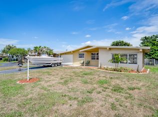 8791 NW 15th St, Pembroke Pines, FL 33024