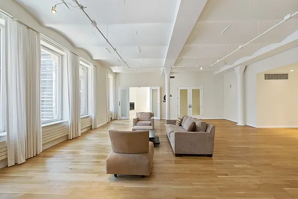 Rented by Nest Seekers International | media 13