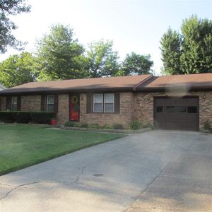15 Paragon Dr, Henderson, KY, 42420