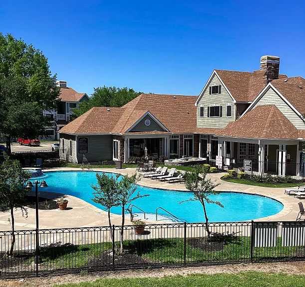 Lodge at West Oaks — Photo 16