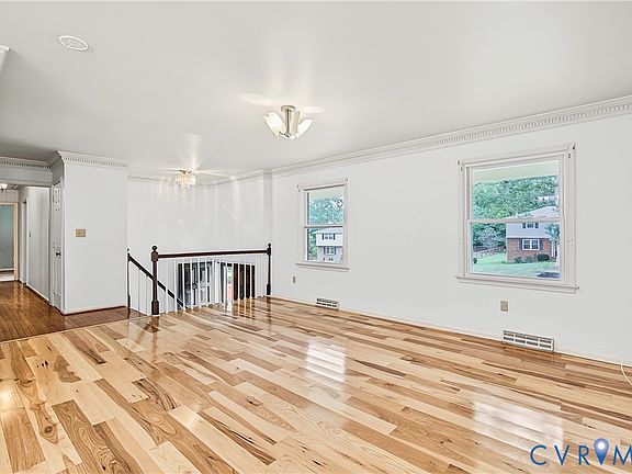 4th image of 13310 Gladehill Rd