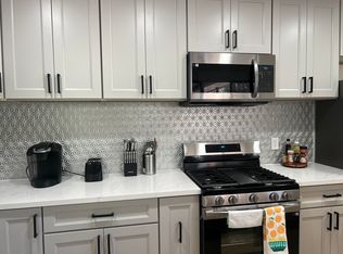 2782 N Windsor Ave, Altadena, CA 91001