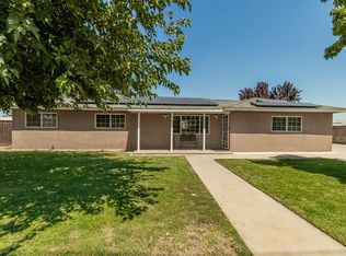 5771 E Belmont Ave, Fresno, CA 93727