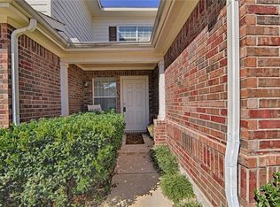 7405 Howling Coyote Ln, Fort Worth, TX 76131
