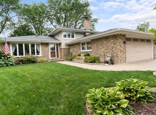 10412 S Kathy Ct, Palos Hills, IL