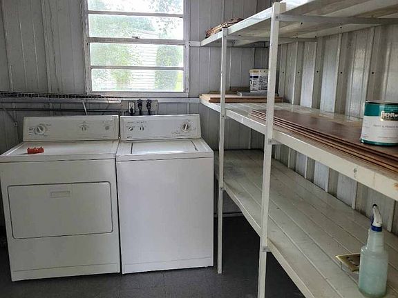 5th image of 2214 Greymont Dr