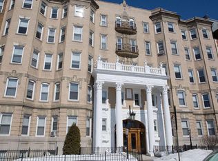 24 Queensberry St APT 2B, Boston, MA 02215