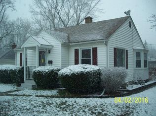 879 Coldbrook St NE, Grand Rapids, MI 49503