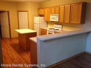 7662 Bluebonnet Blvd, Chanhassen, MN 55317