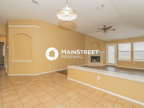 2nd image of 5416 Royal Birkdale Dr