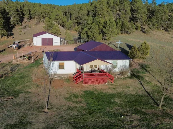 27432 Whitetail Rd, Hot Springs, SD 57747