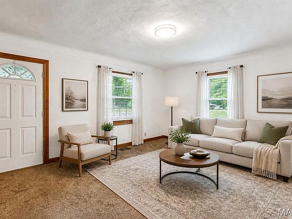 4th image of 4030 Jane Ave