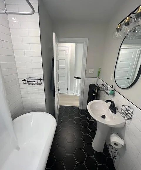 6137 W Columbia Ave #3 — Photo 3