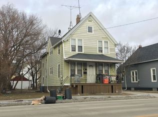 5900 22nd Ave, Kenosha, WI 53140