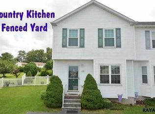 418 Debbi Ct, Hanover, PA 17331