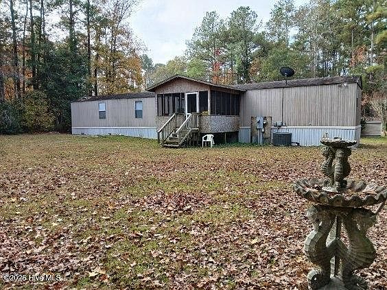2nd image of 1114 N Windward Drive SW