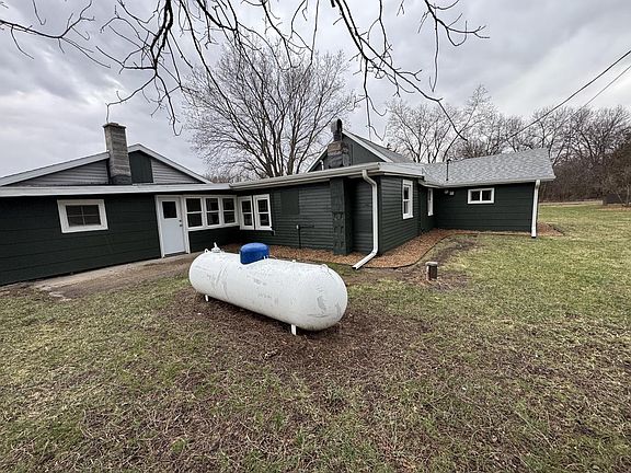 3rd image of 7454 Dellview ROAD