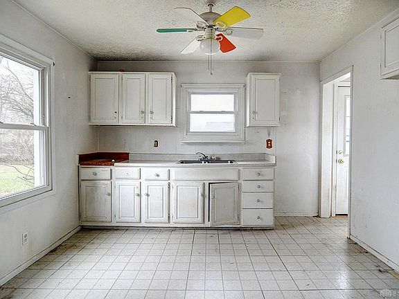 2nd image of 2246 Farmside Dr
