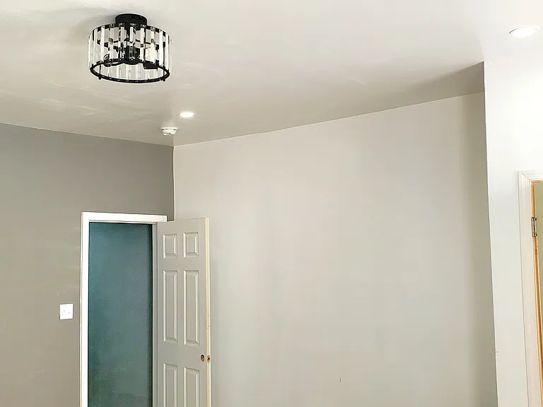 5500 W Thompson St #II — Photo 16